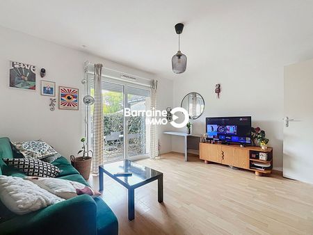 Location appartement à Lorient, 2 pièces 35.72m² - Photo 2