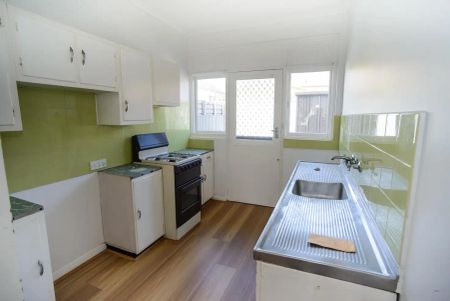 “Coastal Convenience with Low-Maintenance Living” - Photo 5