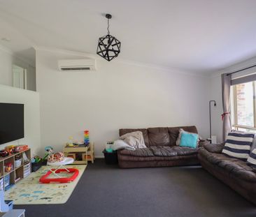 SPLIT LEVEL FAMILY HOME - Photo 3