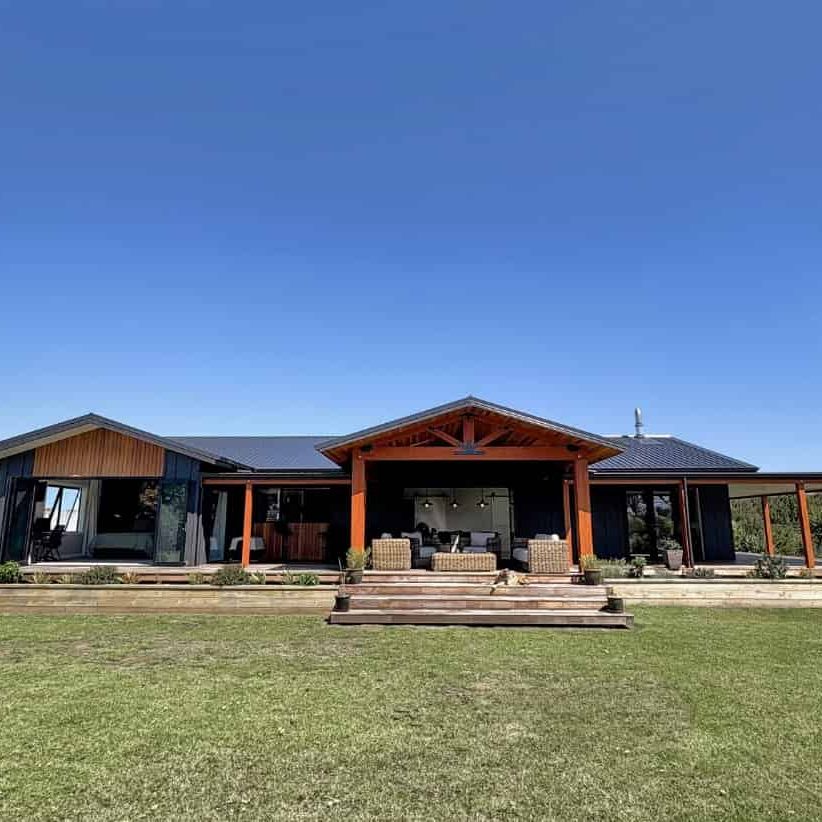 CASTLECLIFF - 4 BEDROOMS - Photo 1