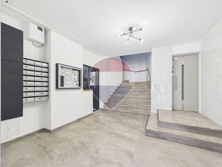 Apartament 3 camere Rond Piata Romana 105 mp utili - Photo 3