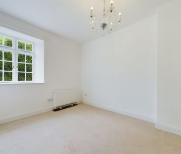 Boddington House, Boddington Lane, Boddington, GL51 - Photo 4