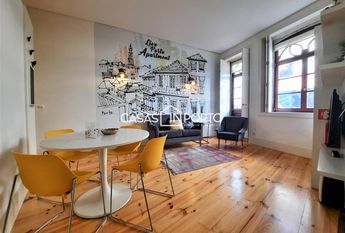 Excelente T1- Junto aos Aliados