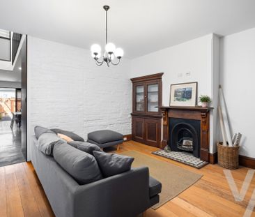 20 Parry Street, Cooks Hill - Photo 2