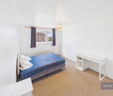 2 bedroom Flat To Let Total Size: 660 SQ FT - Photo 5