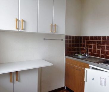 Location Appartement 1 pièce 29m² BORDEAUX 33000 - Photo 3