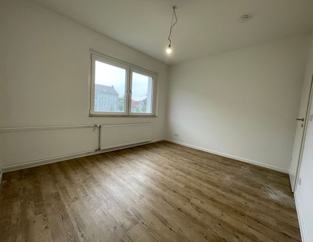 ***super aufgeteilt*Tageslichtbad*Balkon*** - Photo 1