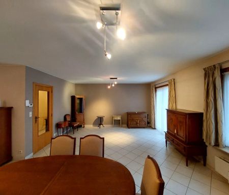 Gelijkvloers appartement te huur – Oostrozebeeksestraat 27/00.01, 8710 Wielsbeke - Foto 2