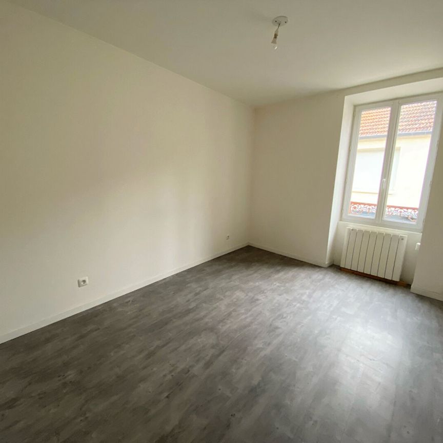 Location appartement 3 pièces, 60.00m², Ballancourt-sur-Essonne - Photo 1