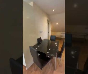 Studio Flat, The Mall, W5 - Photo 4