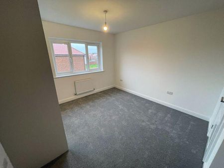 4 bedroom property to rent - Photo 4