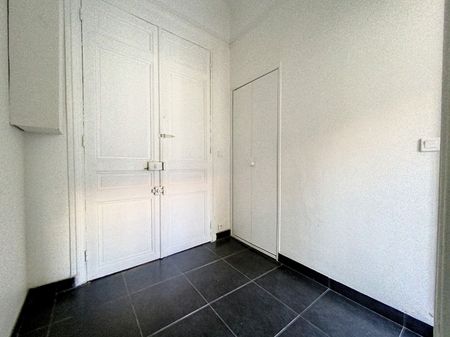 Apartment - Photo 3