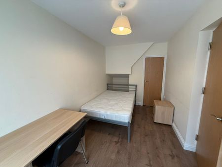 Hornby Court, Heworth - P2250 - Photo 4