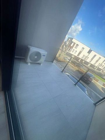 Brand new townhouse with great location - Photo 3