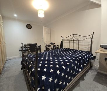 Wimborne Avenue, UB4, Hayes - Photo 6