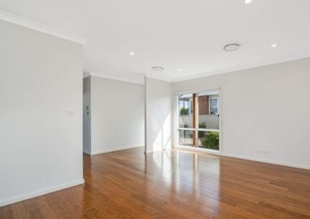 Comfortable three-bedroom family home - Photo 5