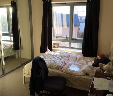 2 bed flat to rent in Quayside Drive, Colchester - Photo 3
