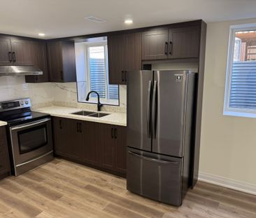 For Lease - 2111 Wilson Street, Innisfil, Ontario - Photo 6