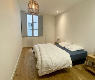 Location ETUDIANTE APPARTEMENT T2 MEUBLE ETUDIANT - CENTRE B à loue... - Photo 1