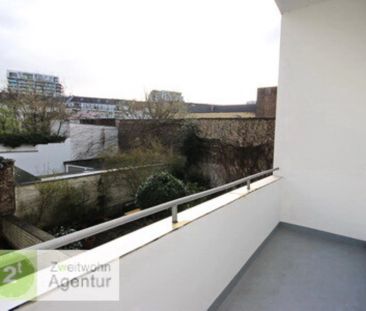 Möblierte 4-Zimmer-Wohnung mit Balkon Düsseldorf-Pempelfort, Schirm... - Photo 1