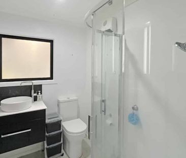 PAHIATUA - 2 BEDROOMS - Photo 4