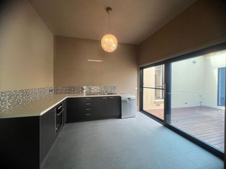 66-68 Brookvale Close, Beaconsfield, VIC 3807 - Photo 4