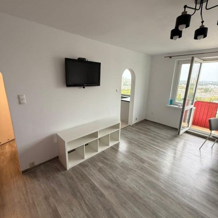Na wynajem kawalerka os.Zwycięstwa 32 m² - Photo 4