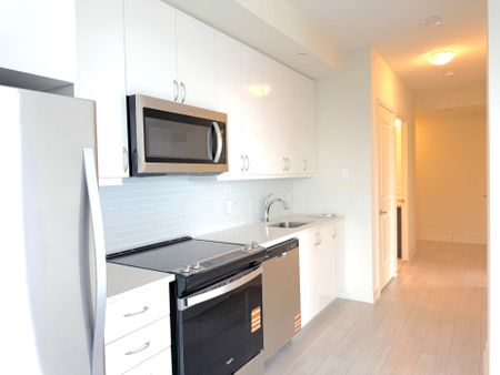 For Lease - 38 Annie Craig Dr Drive Unit# 4311, Toronto, Ontario - Photo 4