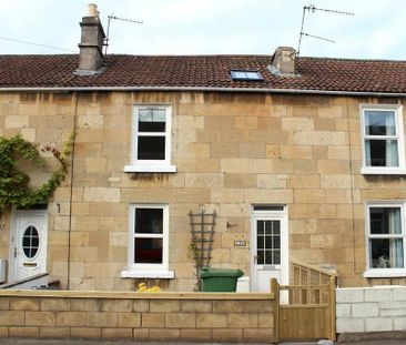 3 bedroom terraced house to rent - Photo 2