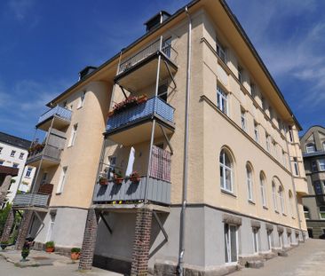 Schöne, helle 2 Zimmer Wohnung im Erdgeschoss - Bad mit Fenster - Foto 3