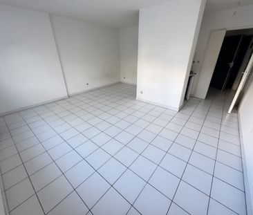 Beaux-Arts - Studio - 32,71m² - Photo 2