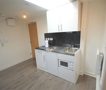 1 bedroom apartment to rent - Photo 3