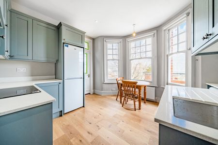 Fortis Green Road, London, N10 - Photo 4