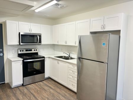 For Lease - 135 Station Street Unit# 218, Belleville, Ontario - Photo 4