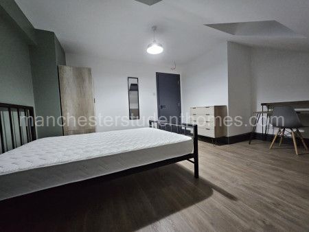 Bankfield Avenue, Manchester, M13 0ZP - Photo 5