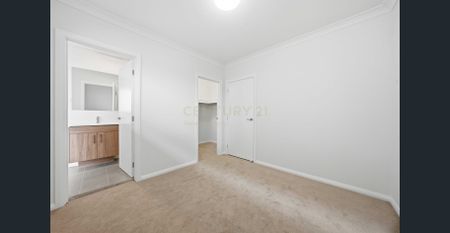 Neatly Presented Family Home - Photo 4