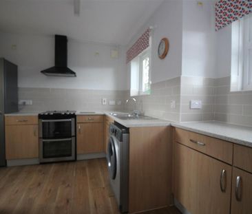 2 bedroom house to rent - Photo 2