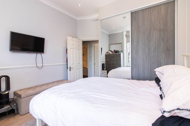 1 Bed Flat, Ladbroke Grove, W10 - Photo 1