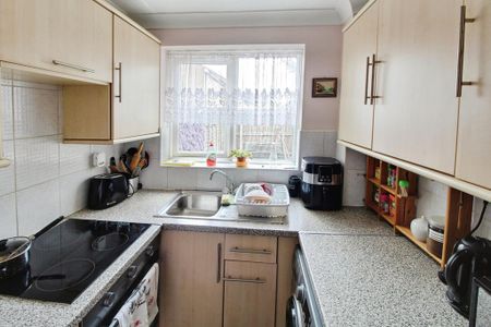 1 bedroom detached house to rent - Photo 4