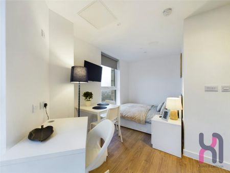 Studio to rent - Photo 3