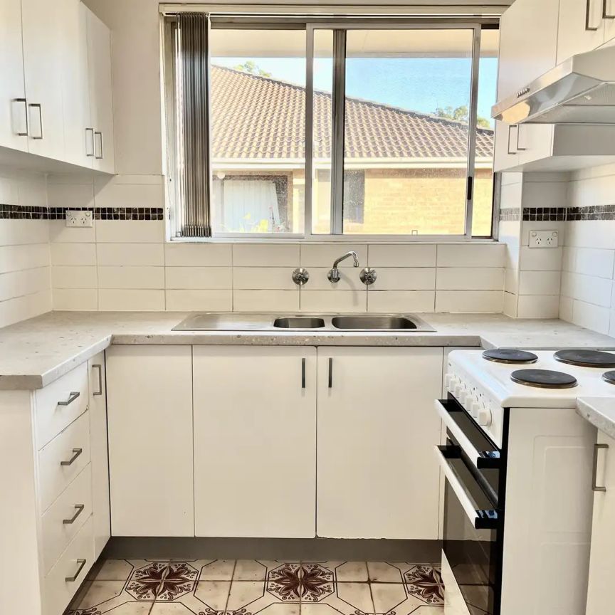 8/69 Goulburn Street, Liverpool NSW 2170 - Photo 1