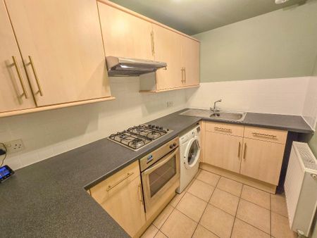 1 bedroom flat to rent - Photo 4