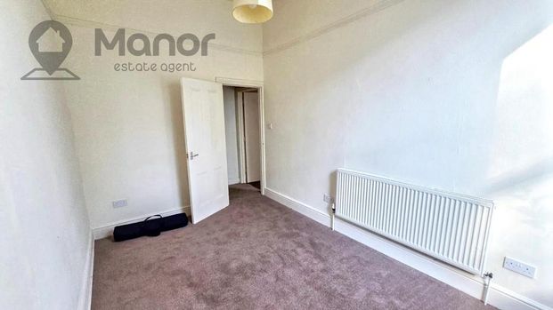 1 bedroom ground floor flat to rent - Photo 1