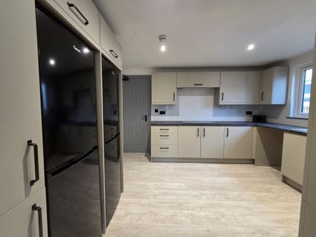 Felix Road, Gosport - Photo 3