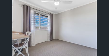 Modern Townhouse Living - Photo 5