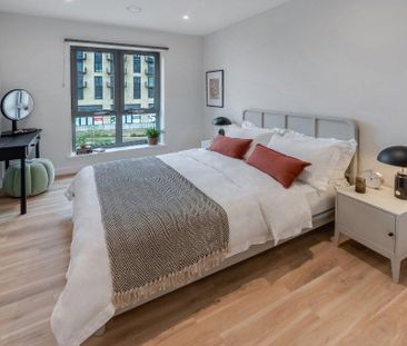 3 bedroom flat to rent - Photo 4