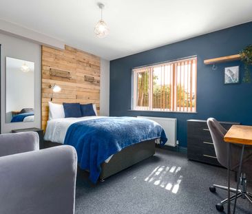 OX Living is proud to present this high-quality 8-bedroom co-living... - Photo 4