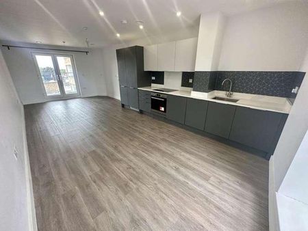 Dover Court, Dominion Road, Southall, UB2 - Photo 4