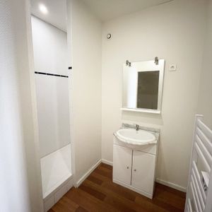 Location Appartement 1 pièce 27m² PONT A MOUSSON 54700 - Photo 2