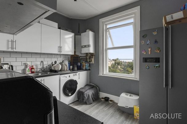 3 bedroom property to rent - Photo 1